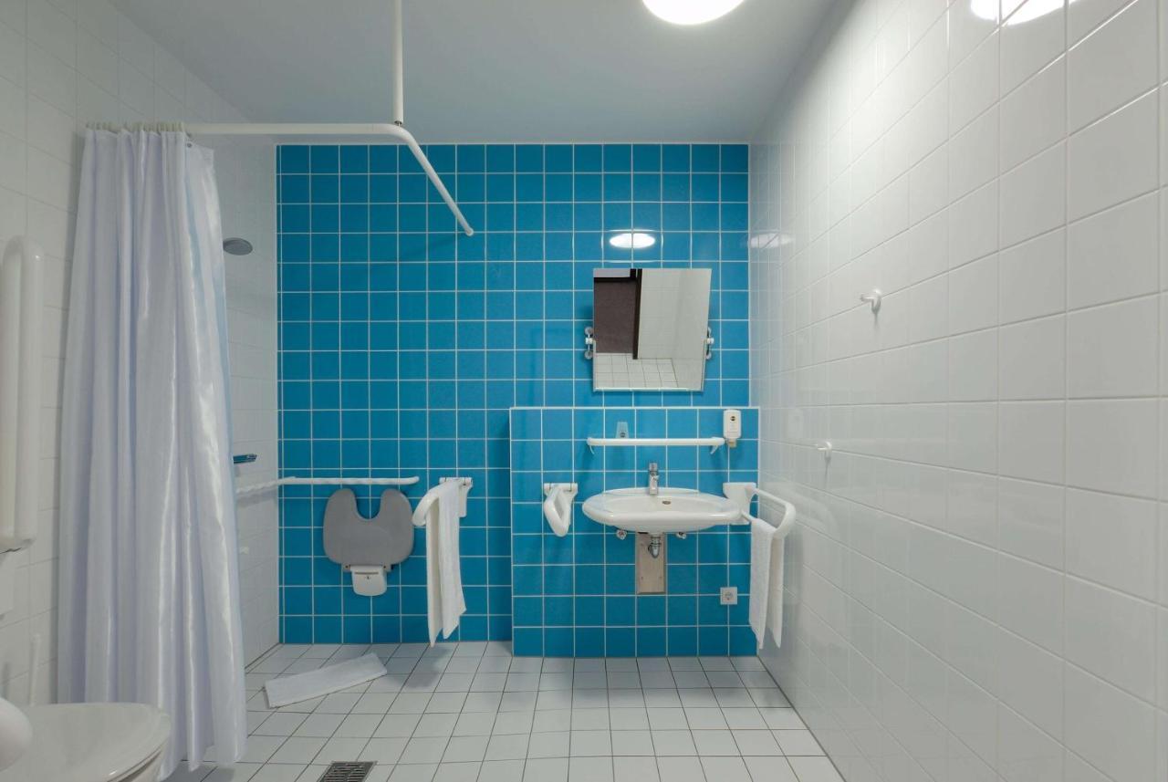 B&B Hotel Böblingen Eksteriør bilde