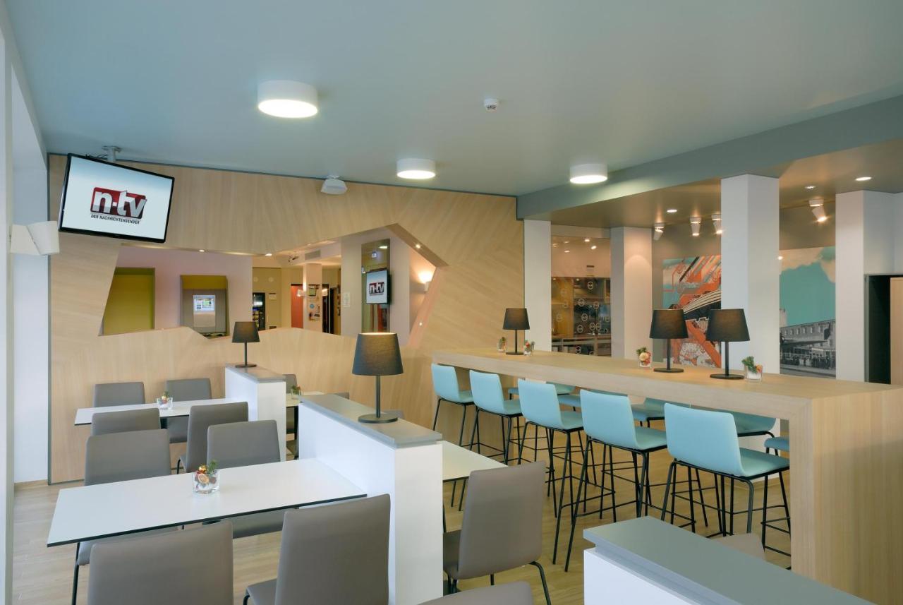 B&B Hotel Böblingen Eksteriør bilde